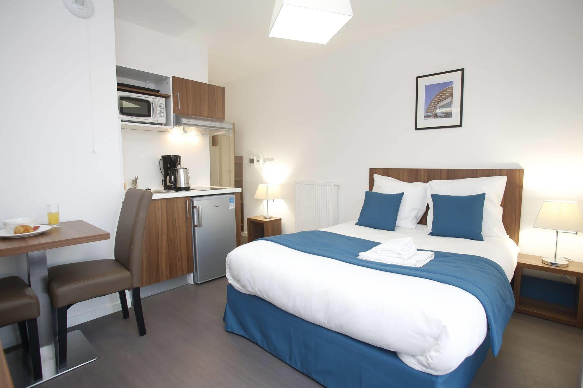 Appart Hotel Odalys City Metz Manufacture Buitenkant foto